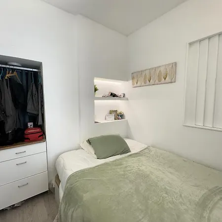 Iyourbasics Lovely Studio Hinestrosa 23 Free Wifi&Ac Málaga Exterior foto