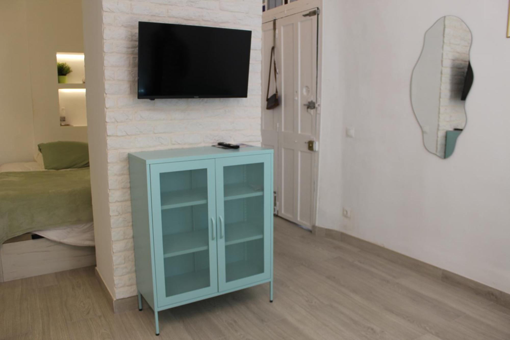 Iyourbasics Lovely Hinestrosa 23 Free Wifi&ac Appartamento *